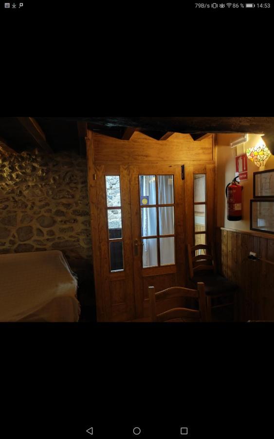 Гостевой дом La Casa Del Vado Хервас Экстерьер фото